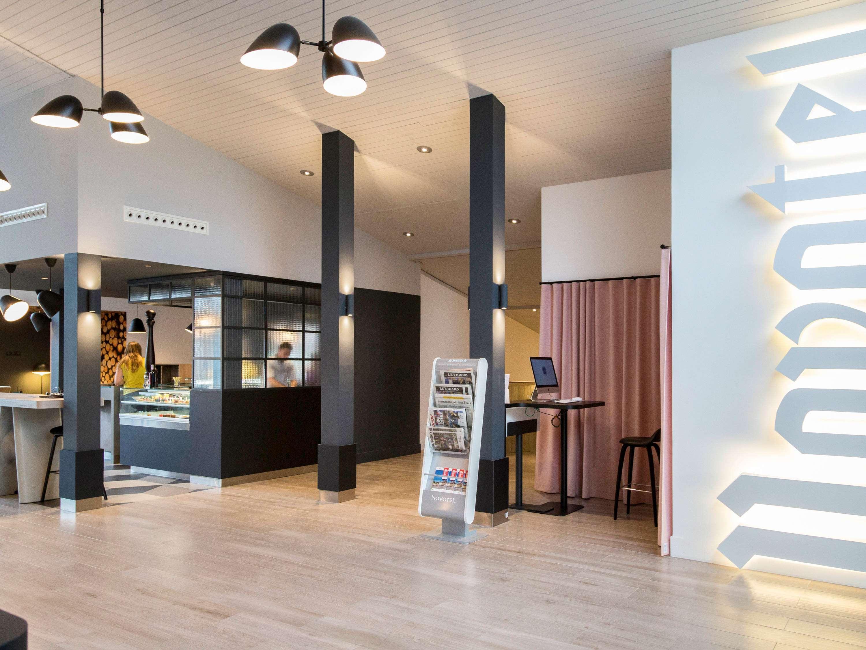 Novotel Lille Aeroport Zewnętrze zdjęcie